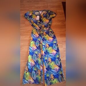 Stella Parker NWT  Tropical Print Ladies Junpsuit, Sz M, Msrp $72.00